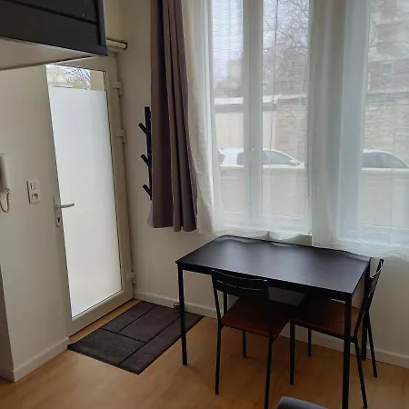 Studio Avec Terrasse En Residence Calme A Dijon. Exterior foto